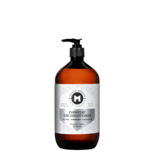 Melanie_Newman_1_litre_everyday_conditioner_front_Mutneys