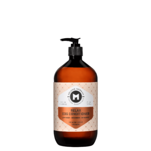 Melanie_Newman_1_litre_relax_conditioner_front_Mutneys